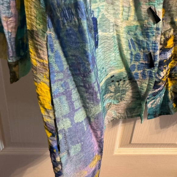 Ali Miles Multicolor Abstract Shirt - Picture 15 of 15